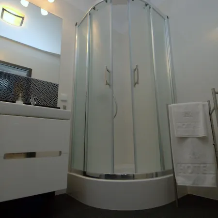 Irs Royal Irs Cztery Oceany * Gdansk