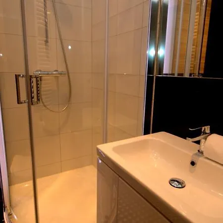 Irs Royal Irs Cztery Oceany 格但斯克