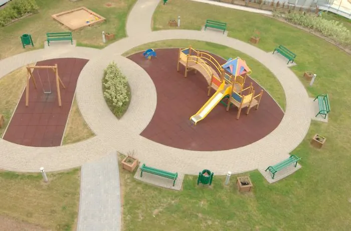 Irs Royal Irs Cztery Oceany * Gdansk